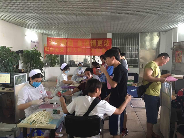 阜阳流动人口_阜阳格拉条图片(2)